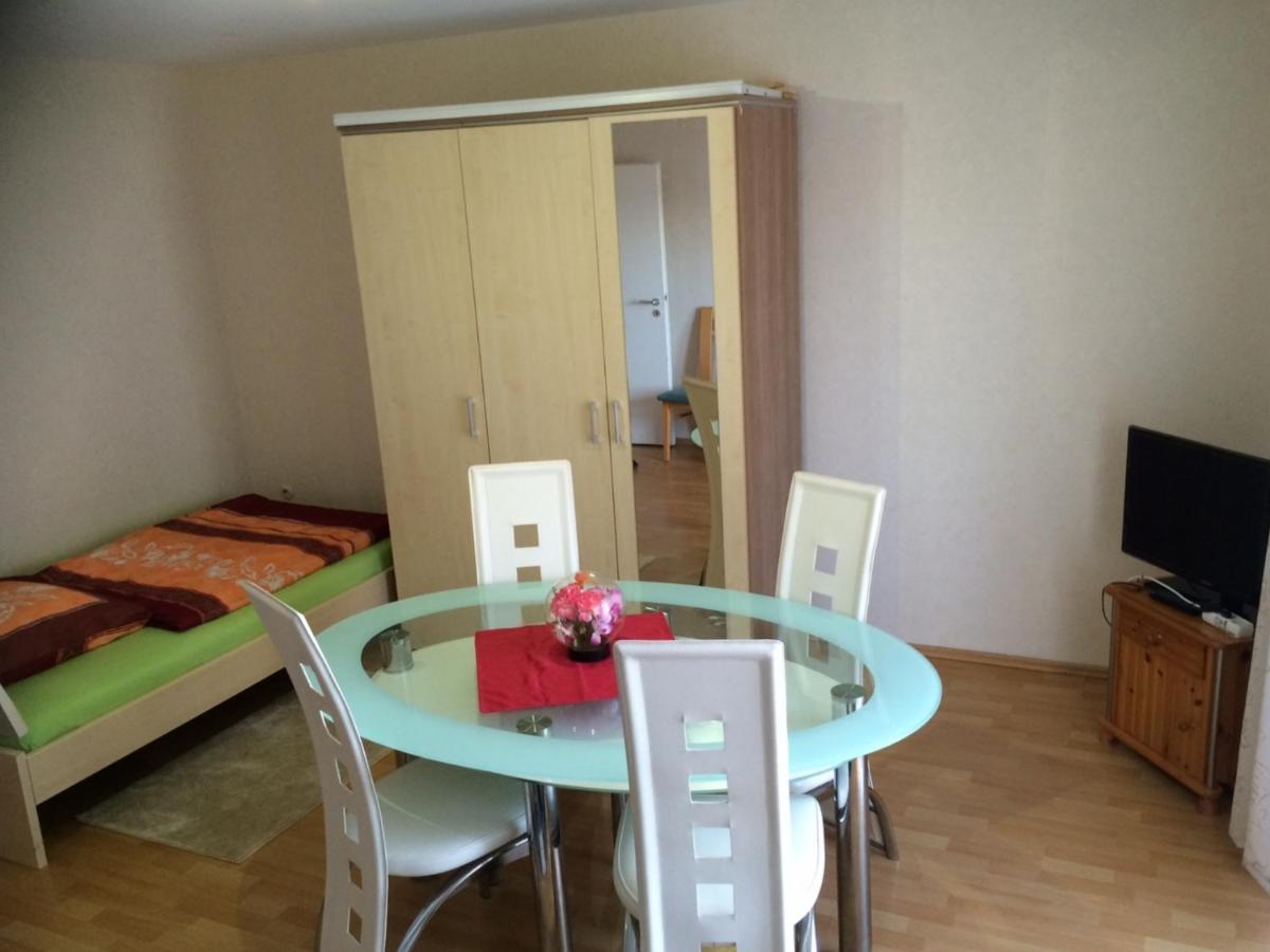 3-Zimmer Ferienwohnung Naehe Darmstadt Rossdorf  Esterno foto